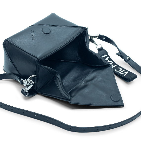 Viola<br />Black mini patch bag
