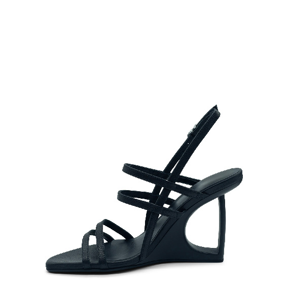  D black sandal 